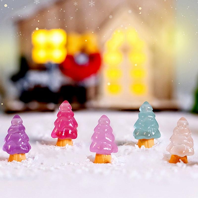 Random Color Luminous Mini Christmas Tree Resin Ornament, 30 50pcs Cute Glow in The Dark Miniature Tree Decoration, Fish Tank Decoration, Pet Supplies