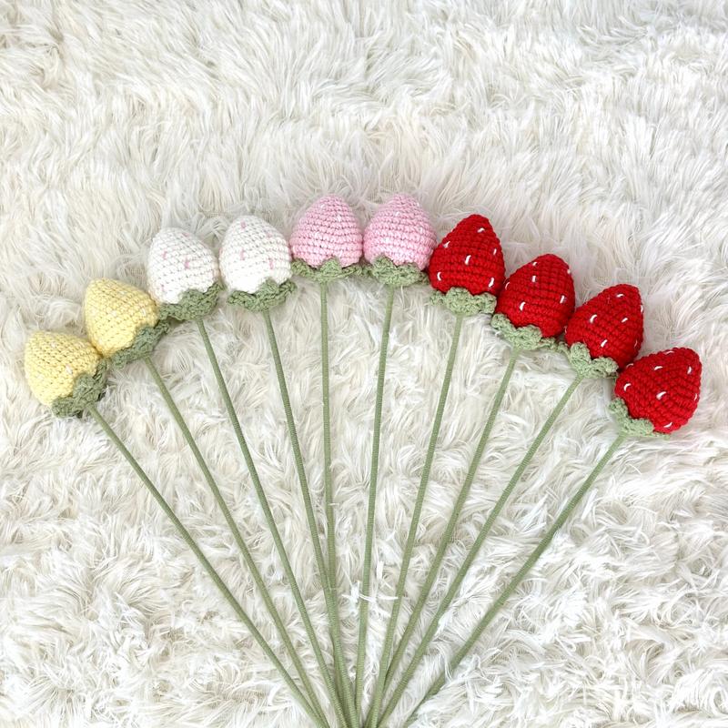 Crocheted strawberry,10pcs Artificial Fiber strawberry Flower without vase, wedding, birthday, party decoration, can be given to couples, friends