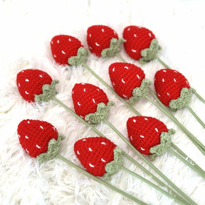 Crocheted strawberry,10pcs Artificial Fiber strawberry Flower without vase, wedding, birthday, party decoration, can be given to couples, friends