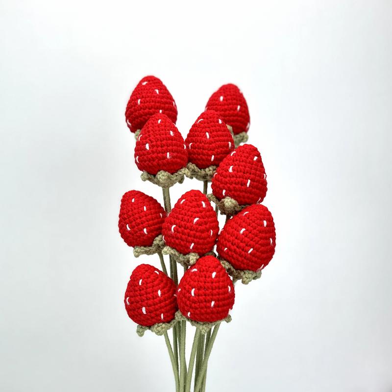 Crocheted strawberry,10pcs Artificial Fiber strawberry Flower without vase, wedding, birthday, party decoration, can be given to couples, friends