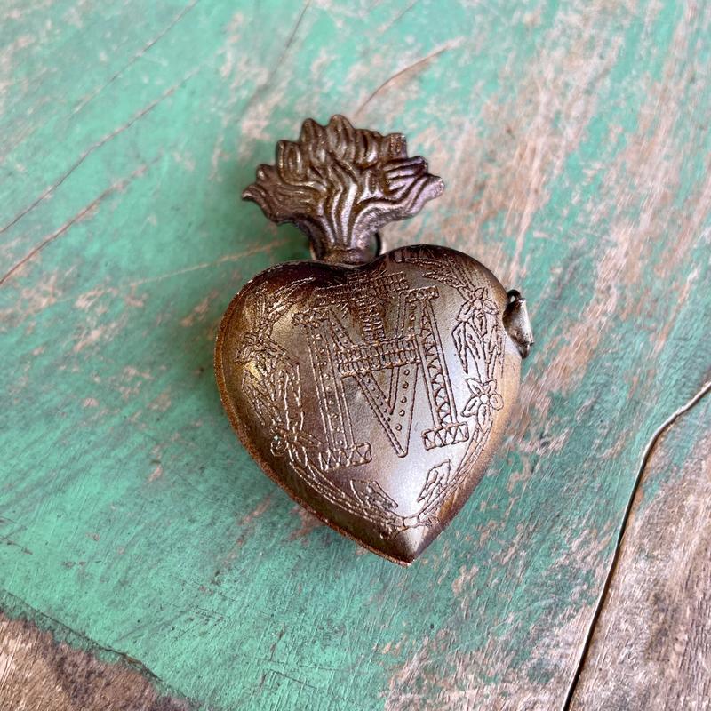 Sacred Heart Locket Box