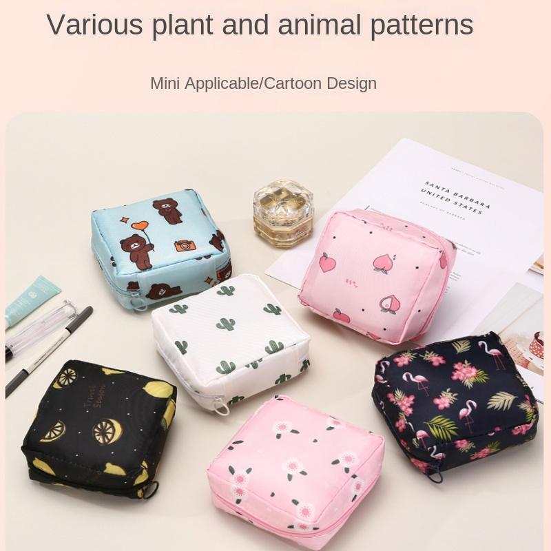 Cartoon Pattern Sanitary Napkin Storage Bag, 1 Count Portable Menstrual Pad Storage Bag, Small Zipper Storage Bag for Outdoor Travel, Home Organizer Supplies