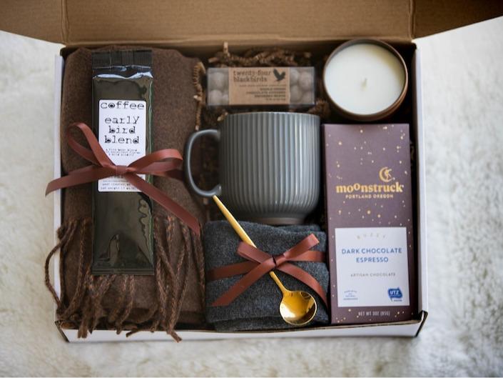 Christmas Gift Box, Winter Care Package For Women Hygge Gift Box Warm Cozy Gift Winter Gift Basket Sending Hugs Gift Box Women Winter Gifts Cozy Care Package