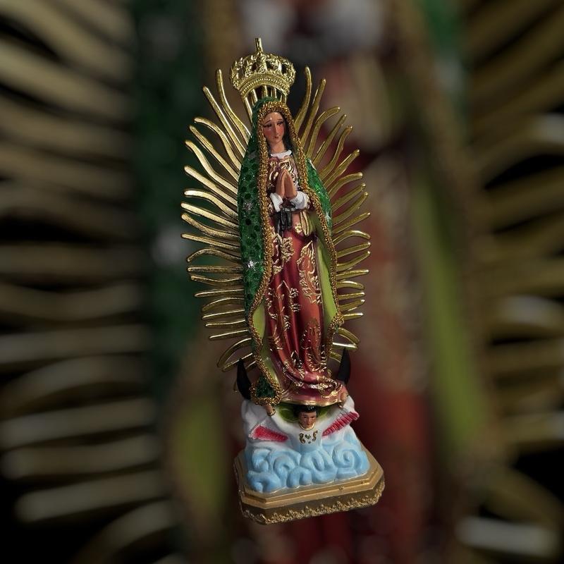 Altar Virgen de Guadalupe de 20 inches tall