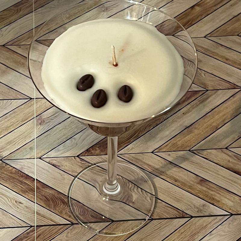 Espresso martini candle