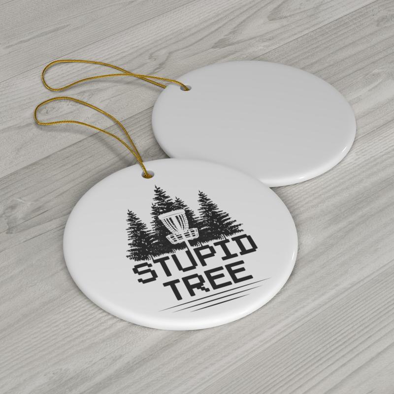 Funny Disc Golf Christmas Ornament, Round Ceramic Ornament For Disc Golfer, Disc Golf Christmas Gift, Frisbee Golf Christmas Gift, Christmas Ornament