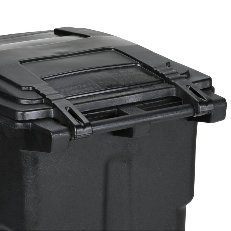 Toter 64 gallon black garbage can with wheels and lid