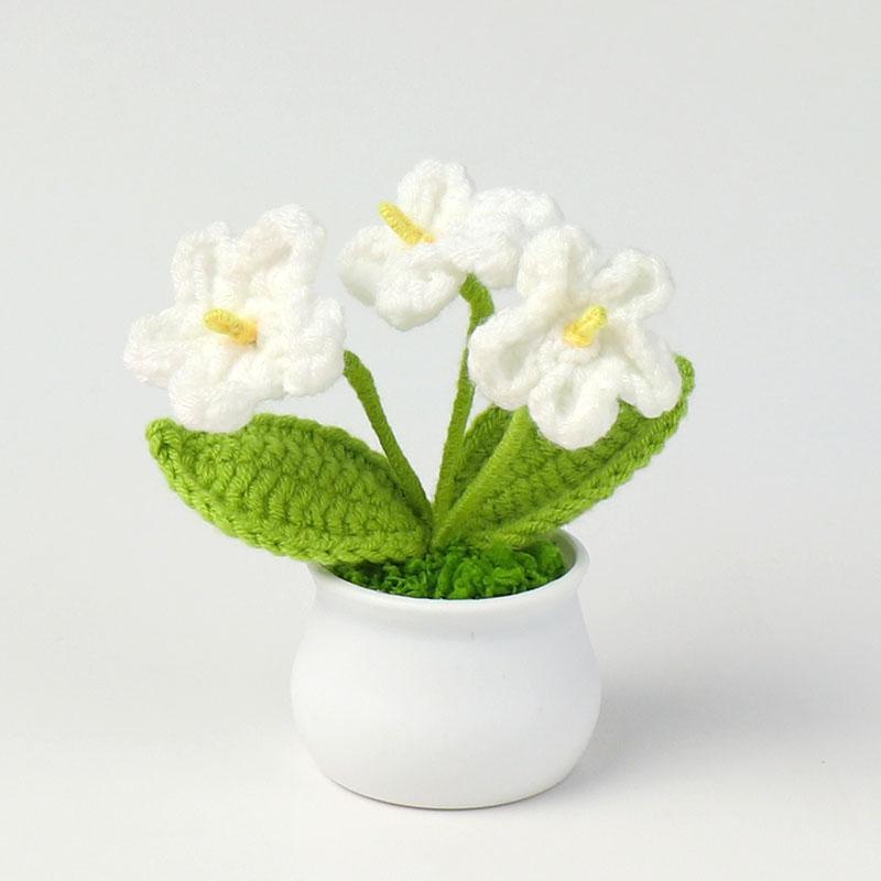 Cute Flower Design Crochet Plant, Minihandmade Flower Potted Plant, Decorative Flower for Home Party Wedding, Gifts for Him, Gifts for Kids, Birthday Gift