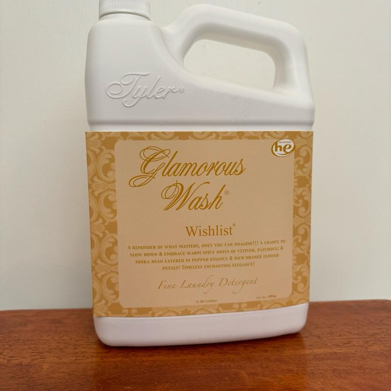 Tyler Candle Company Glamorous Wash 1.89L (64oz) Fine Laundry Detergent