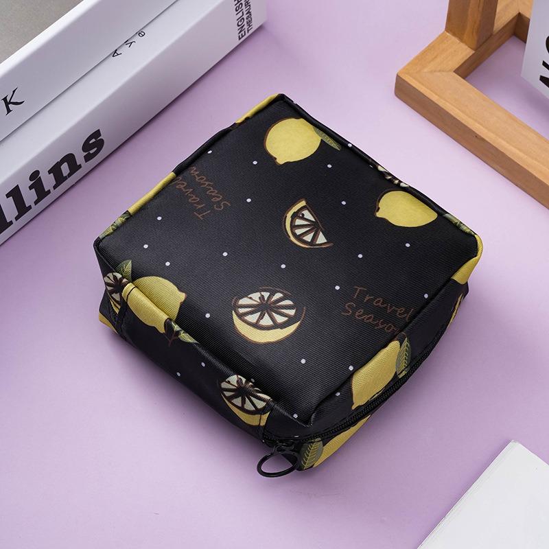 Travel-Friendly Sanitary Pad Organizer Bag - Cute Cartoon Print, Durable Polyester with Zipper