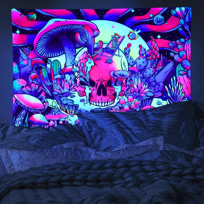 Fantasy Skull & Mushroom Pattern Tapestry, 1 Count Creative Hanging Tapestry, Wall Hanging Decor for Home Living Room Bedroom