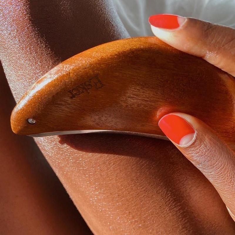 Esker Body Plane Exfoliating Tool - Gentle Ritual for the Smoothest Skin of your life